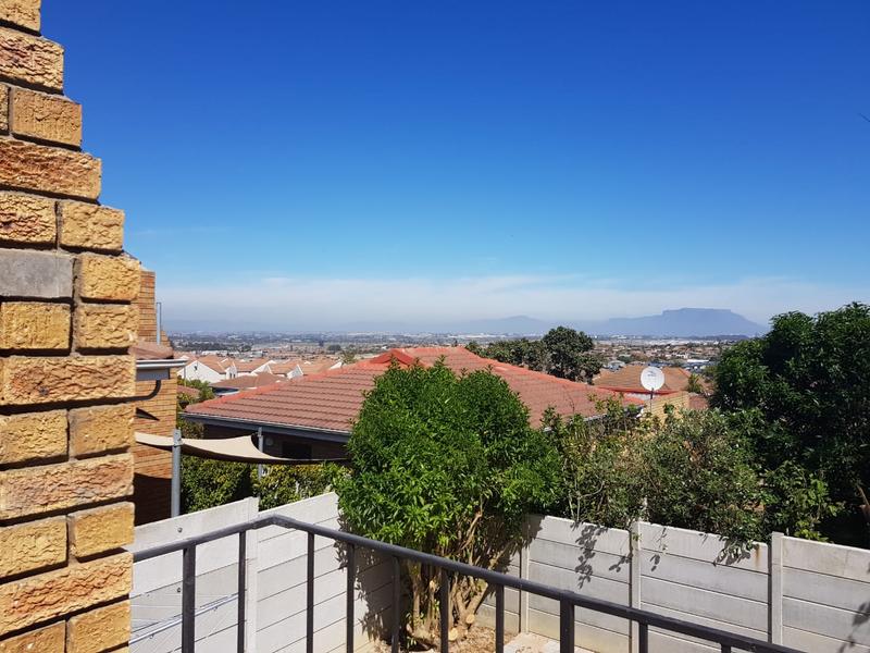 2 Bedroom Property for Sale in Brackenfell South Western Cape